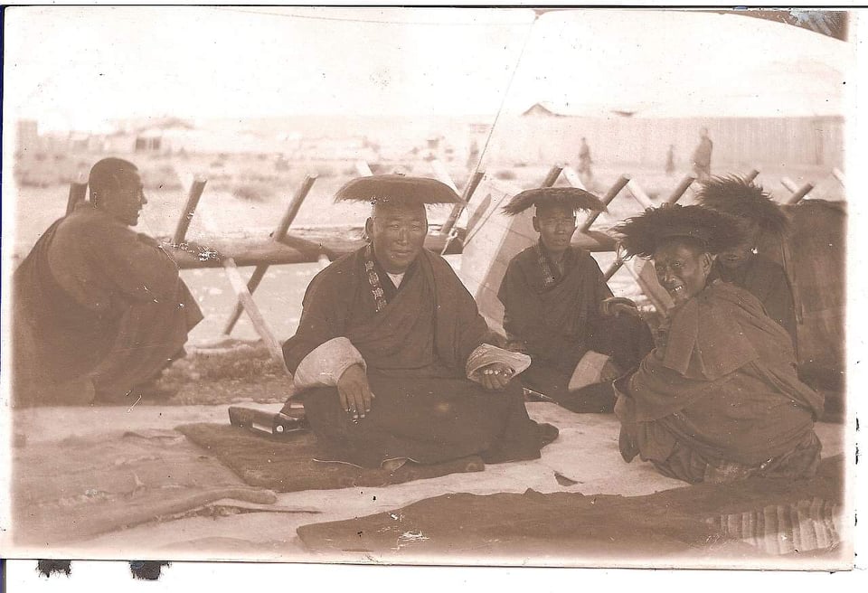 XX зууны Монгол 9